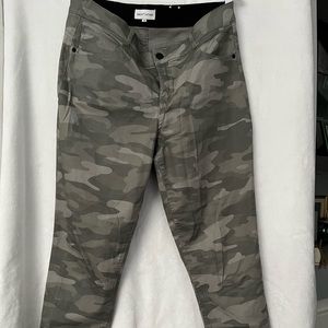 Gibson Latimer Camo jeans